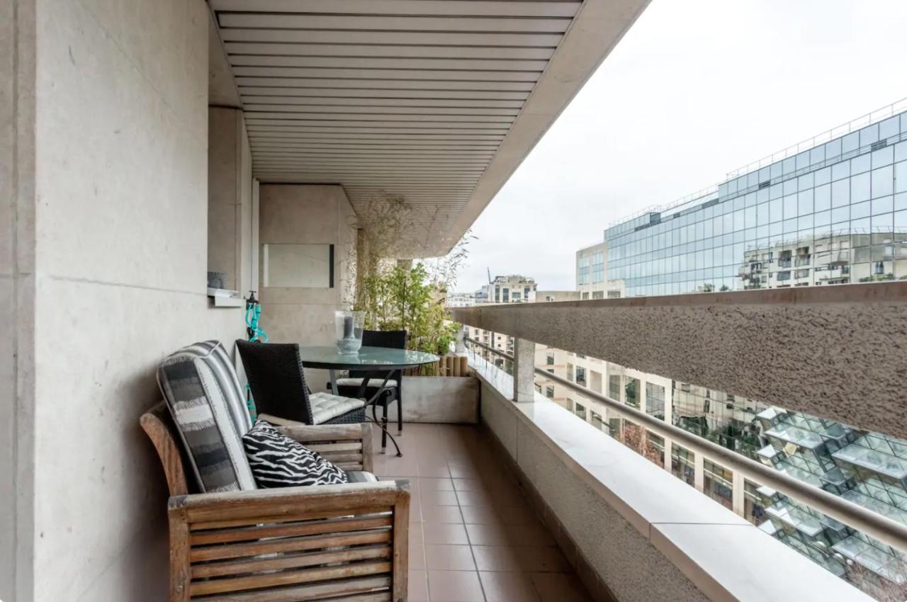 Beautiful Modern Fully Furnished Studio Λεβαλουά Περέ Εξωτερικό φωτογραφία